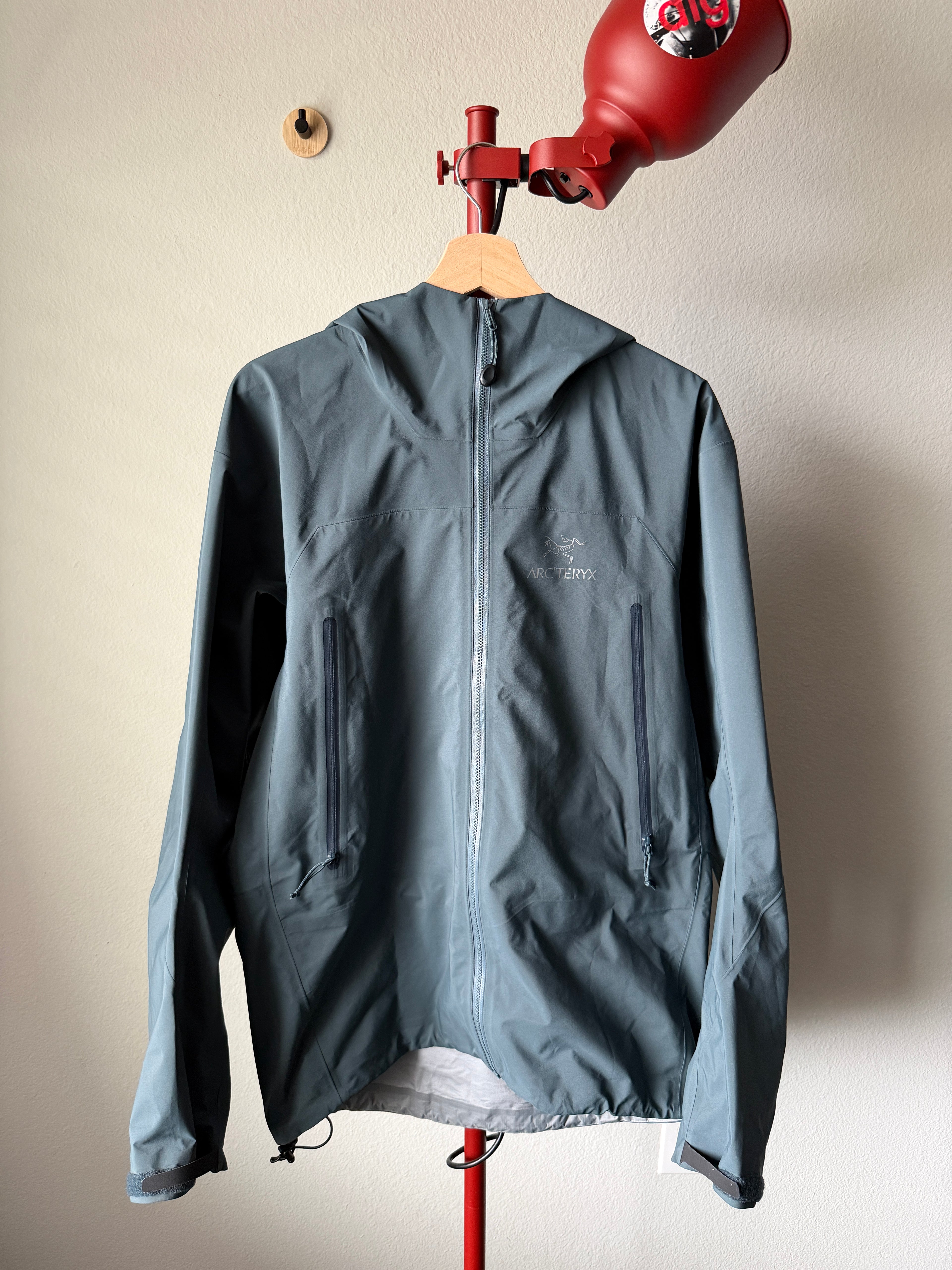 Arc'teryx Zeta Ar Gore-Tex Rain Jacket Emerald M