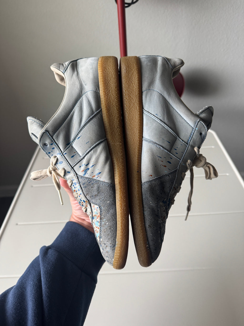 Maison Margiela Blue Paint Splatter Gats 43/10