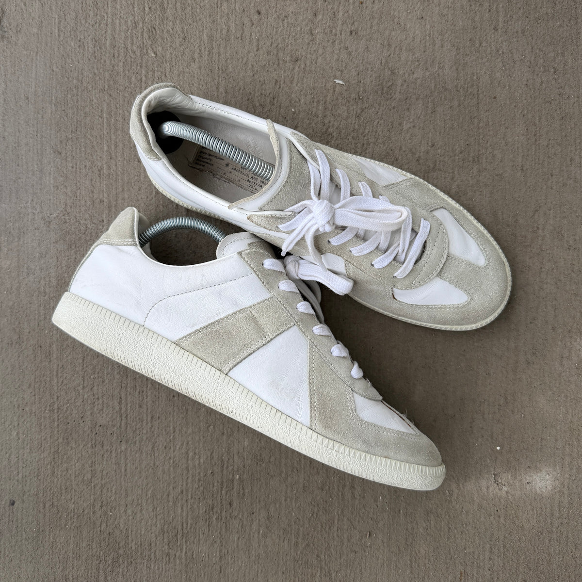 Maison Margiela Triple White Gats 42/9