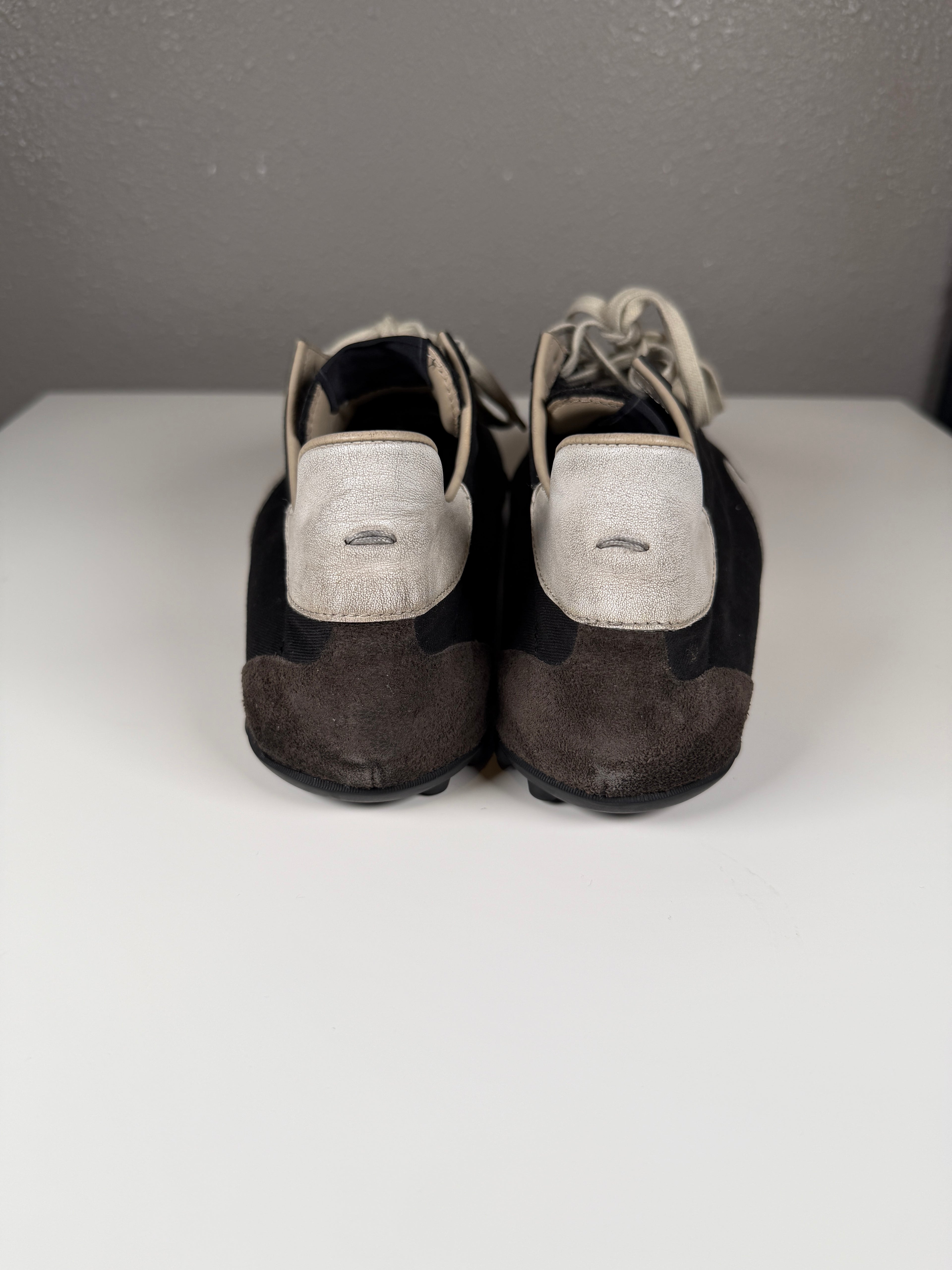 Maison Margiela Black Canvas Sprinter 44/11