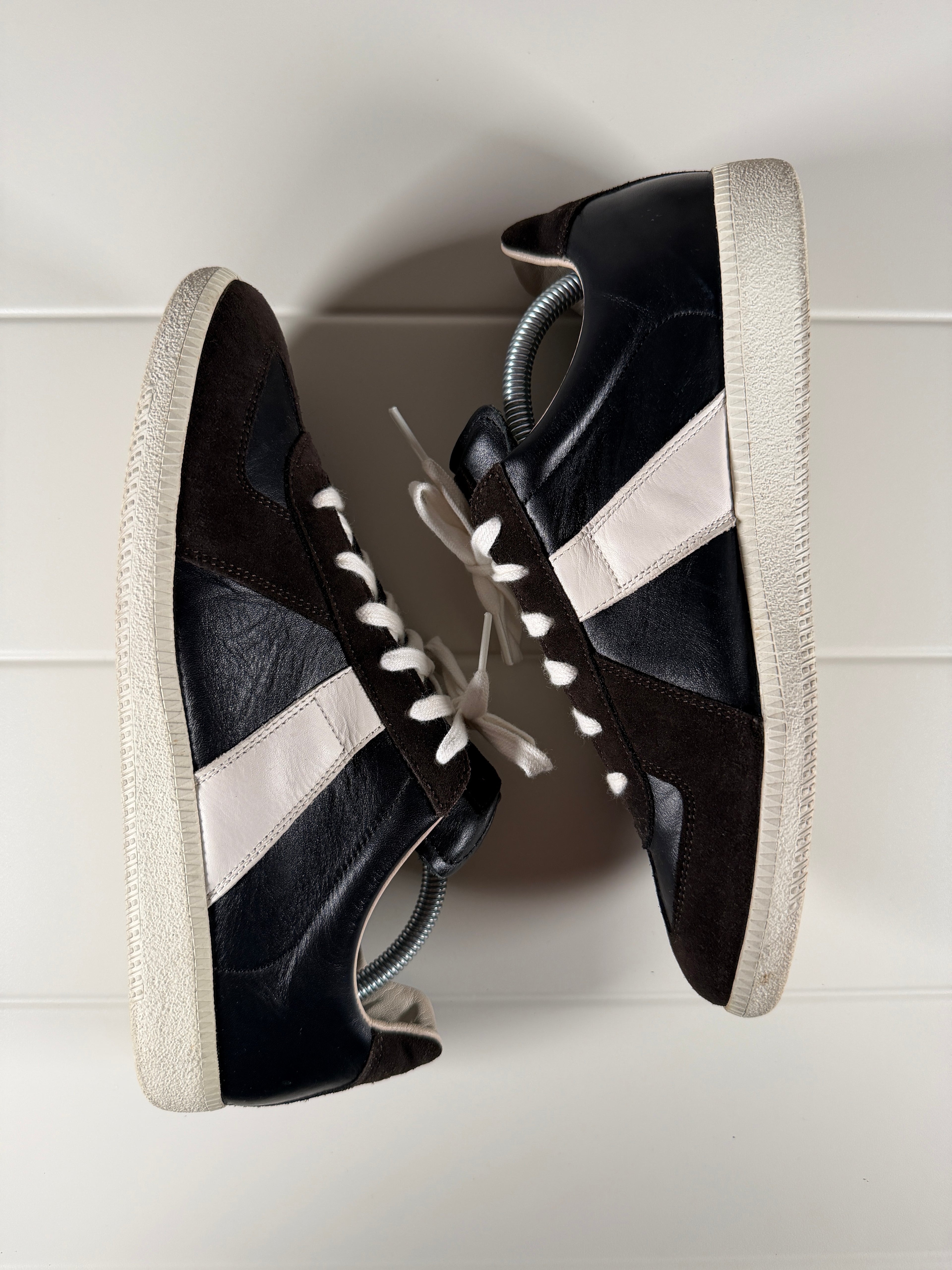 Maison Margiela Black White Gats 42/9