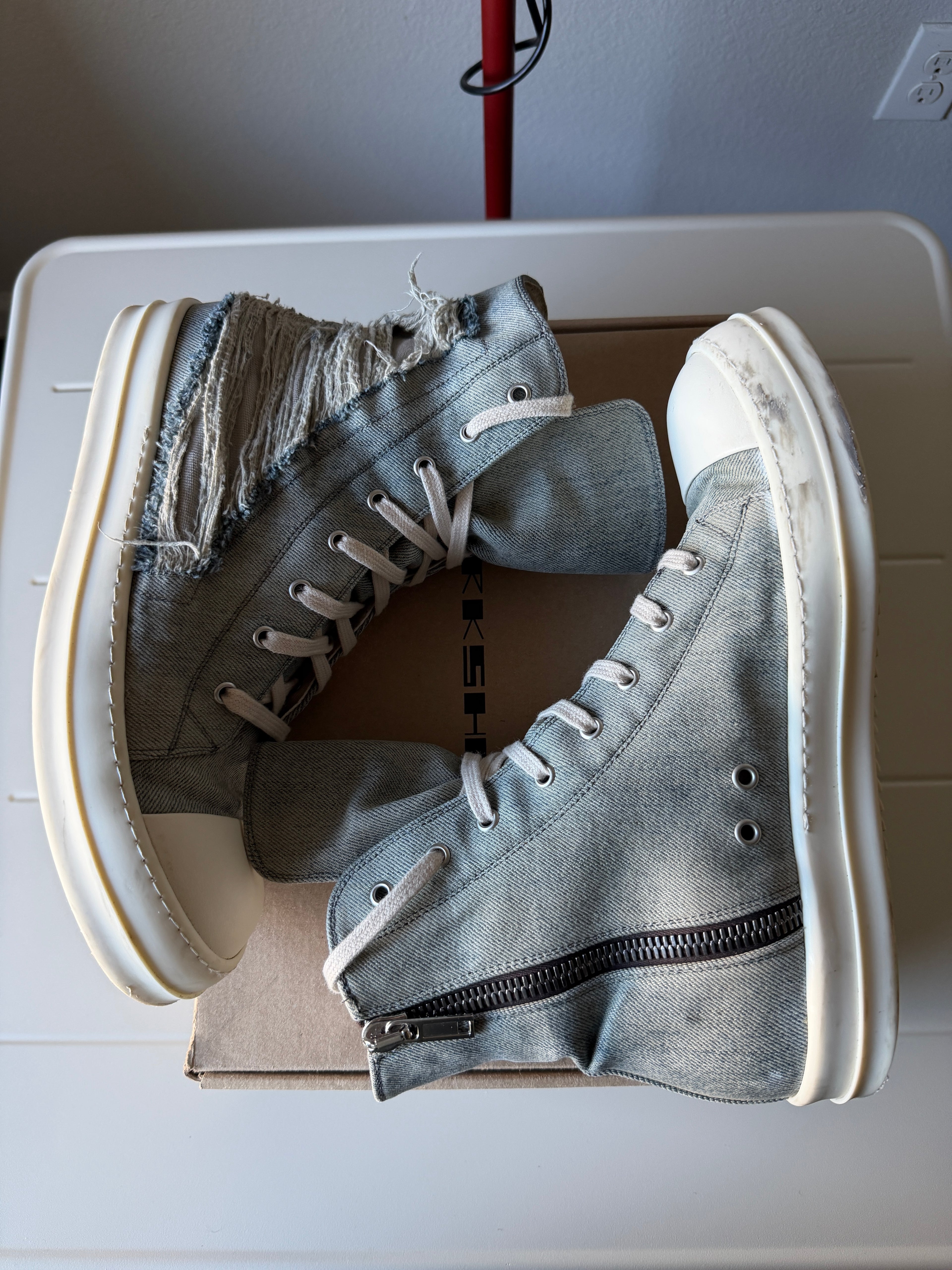 Rick Owens Drkshdw Distressed Denim Ramones 44/11