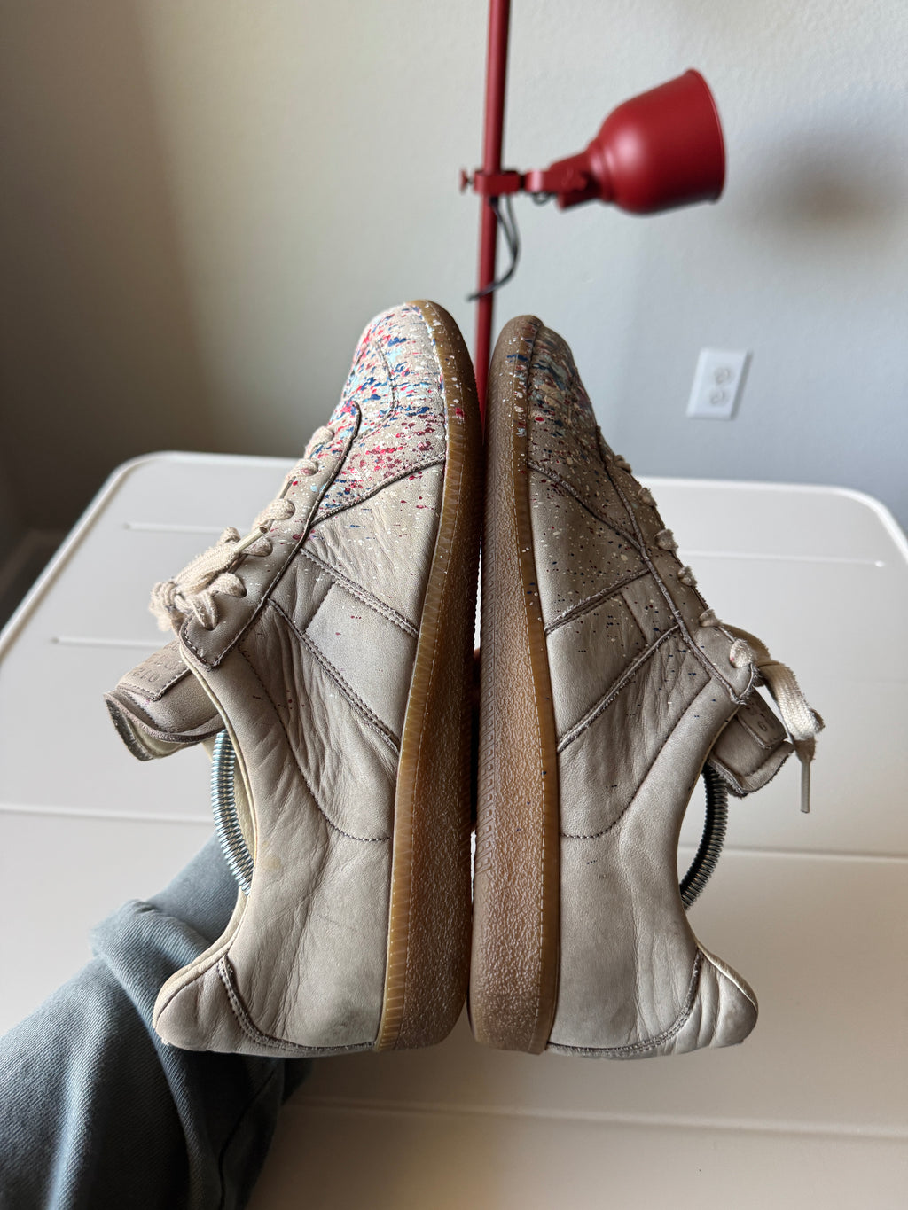 Maison Margiela Grey Paint Splatter Gats 42/9