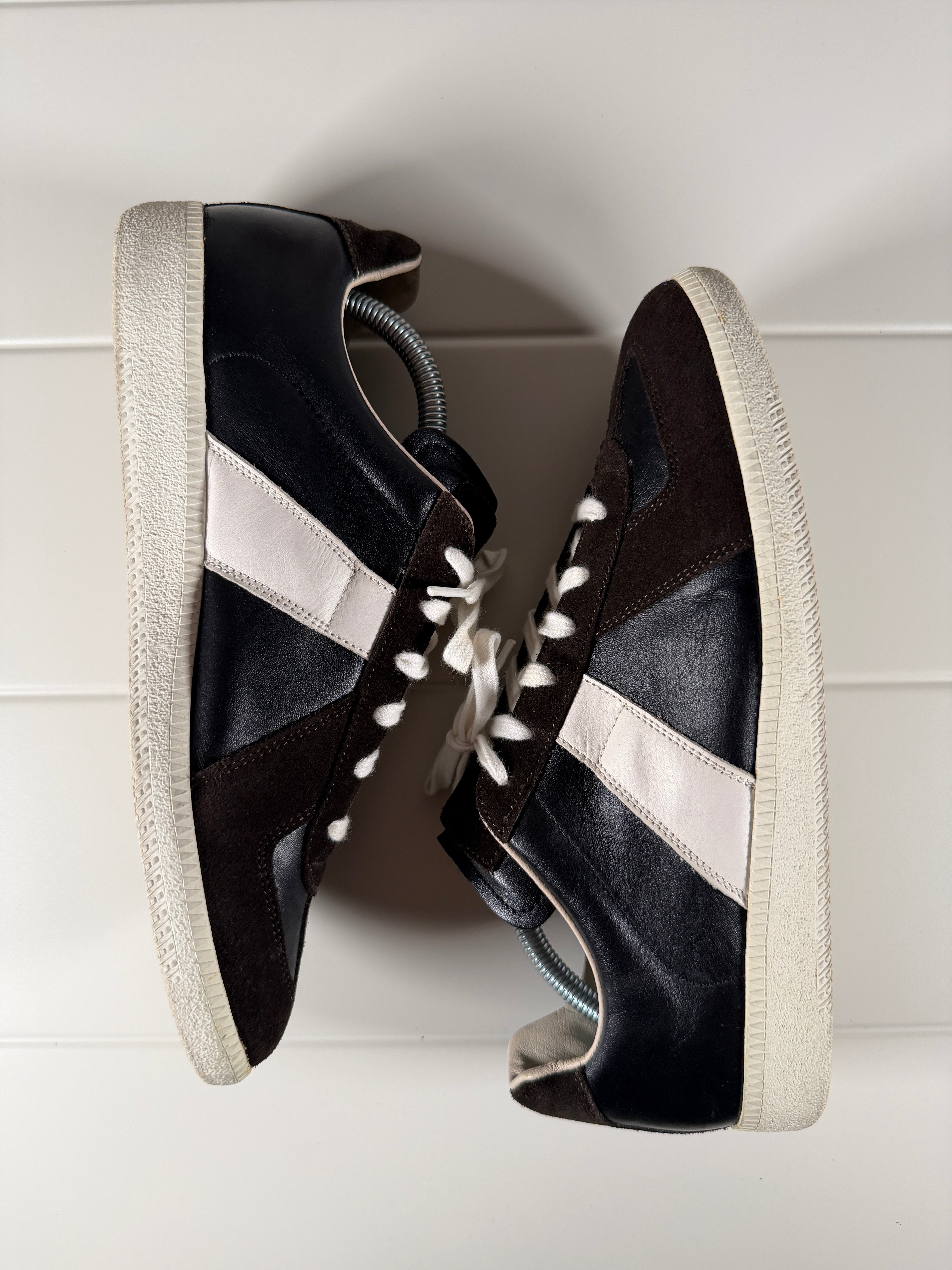Maison Margiela Black White Gats 42/9