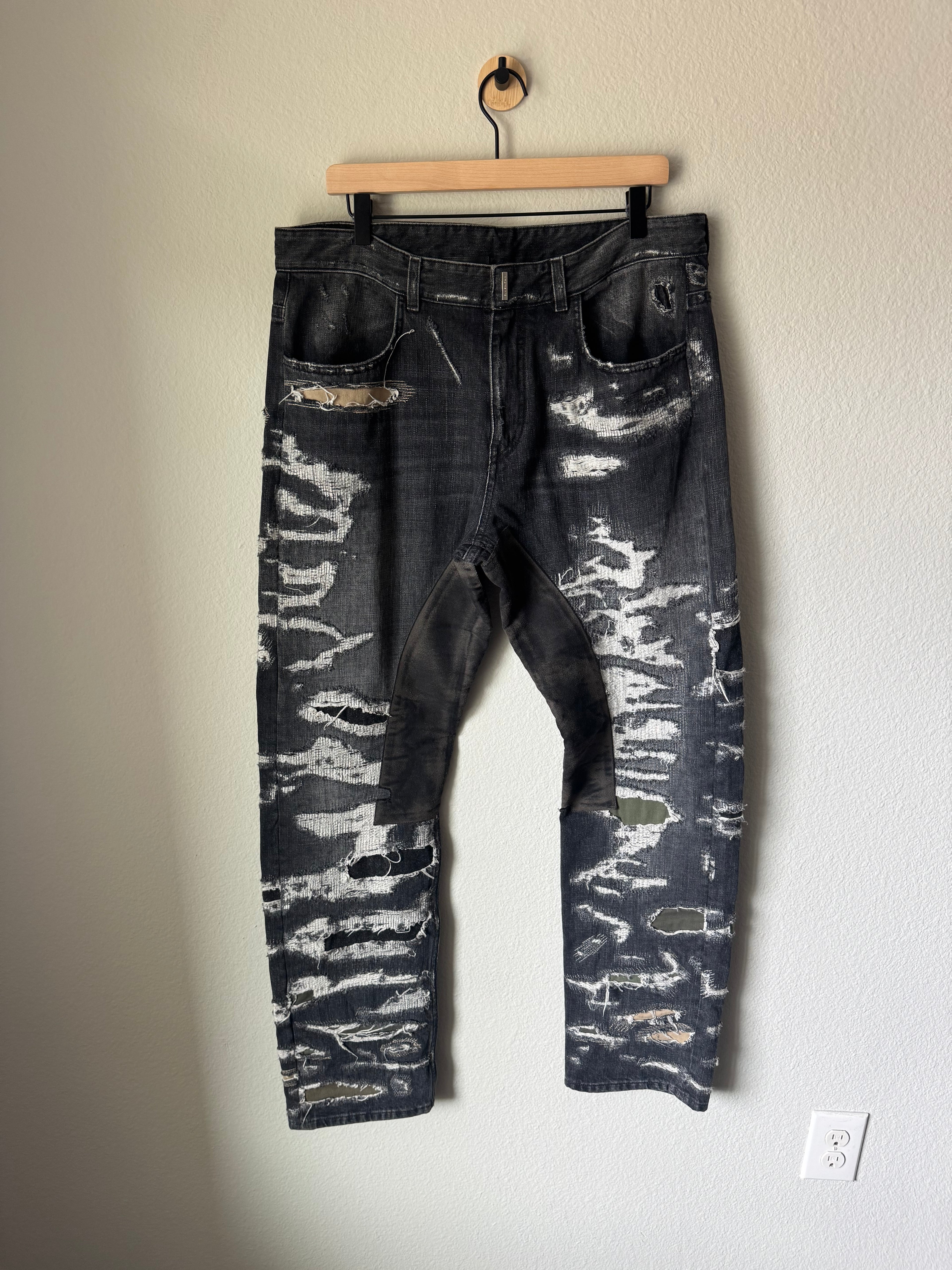 Givenchy Distresses Moleskin Denim 36