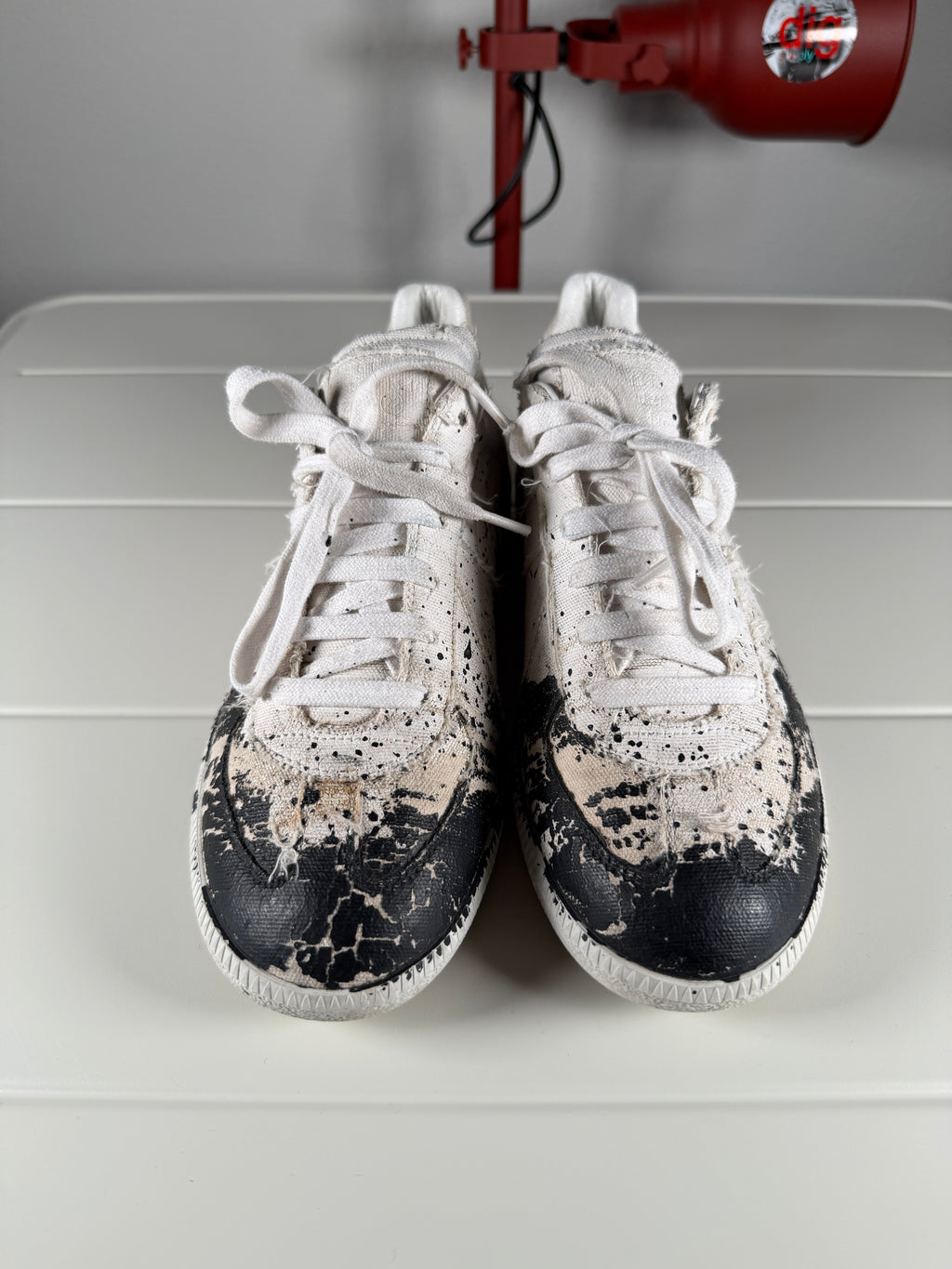 Maison Margiela White Black Canvas Paint Splatter Gats 42/9