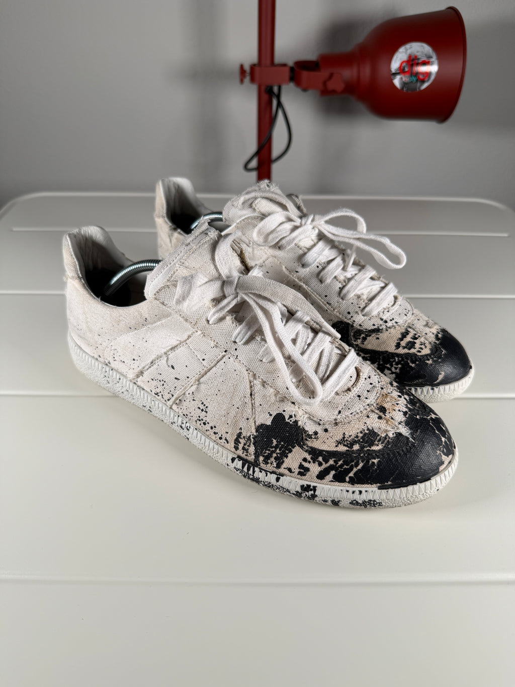 Maison Margiela White Black Canvas Paint Splatter Gats 42/9