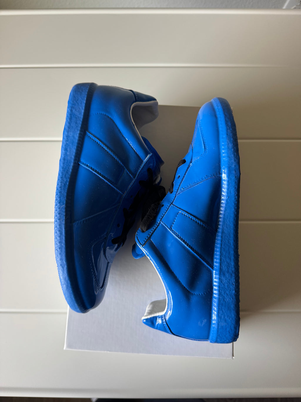Maison Margiela Women’s Patent Rubber Blue Gats 36/6