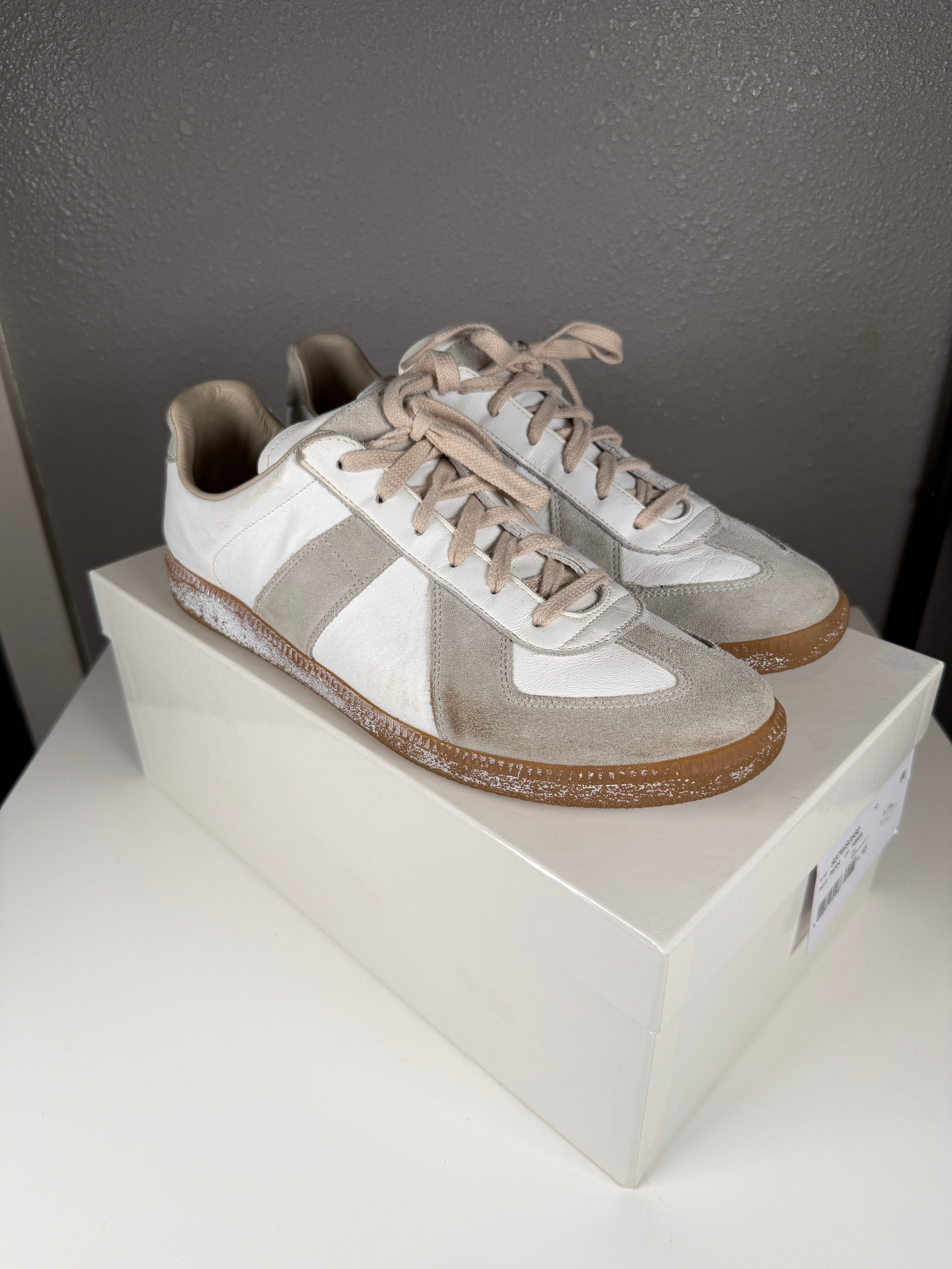 Maison Margiela White Paint Gum Gats 43/10