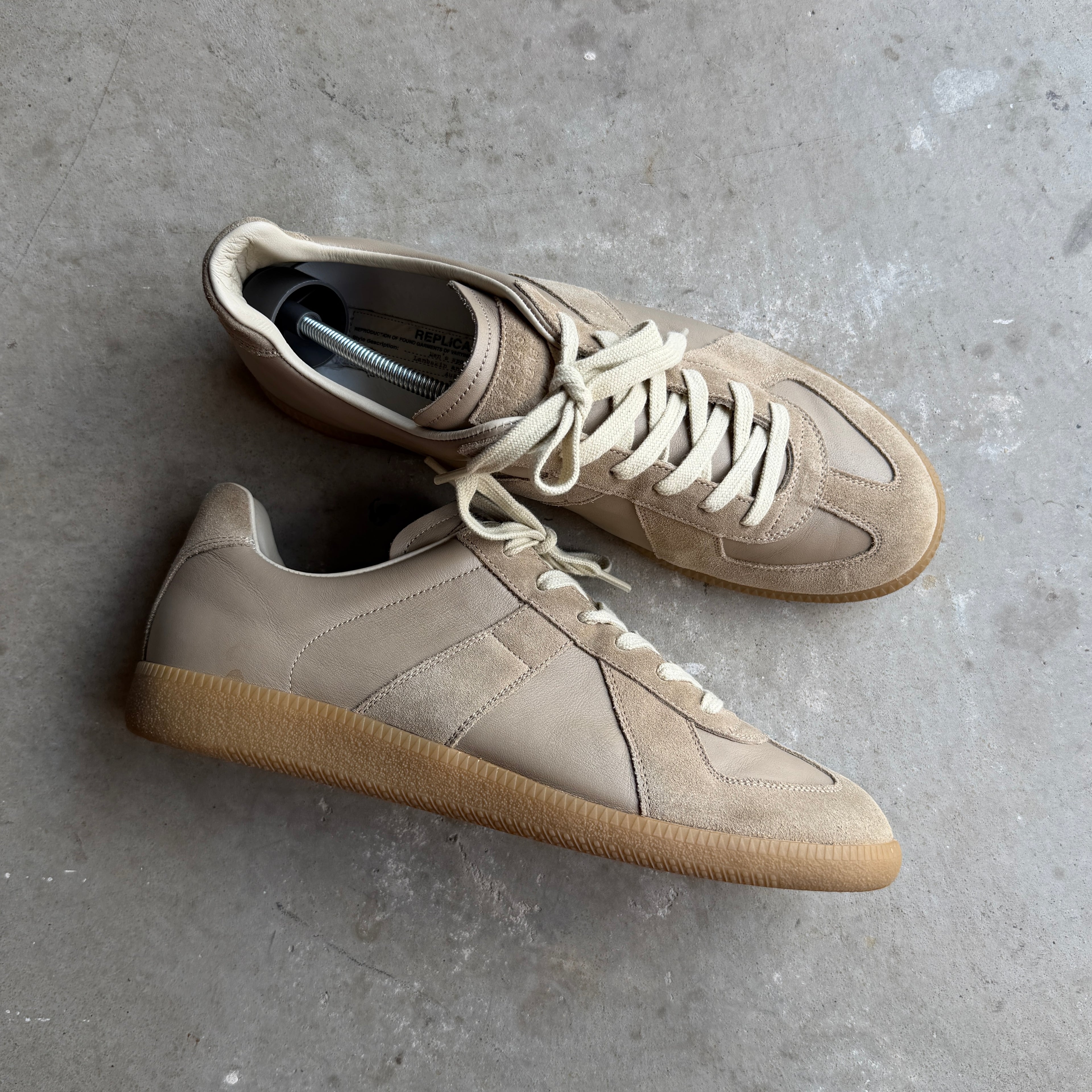 Maison Margiela Beige Gats 42/9