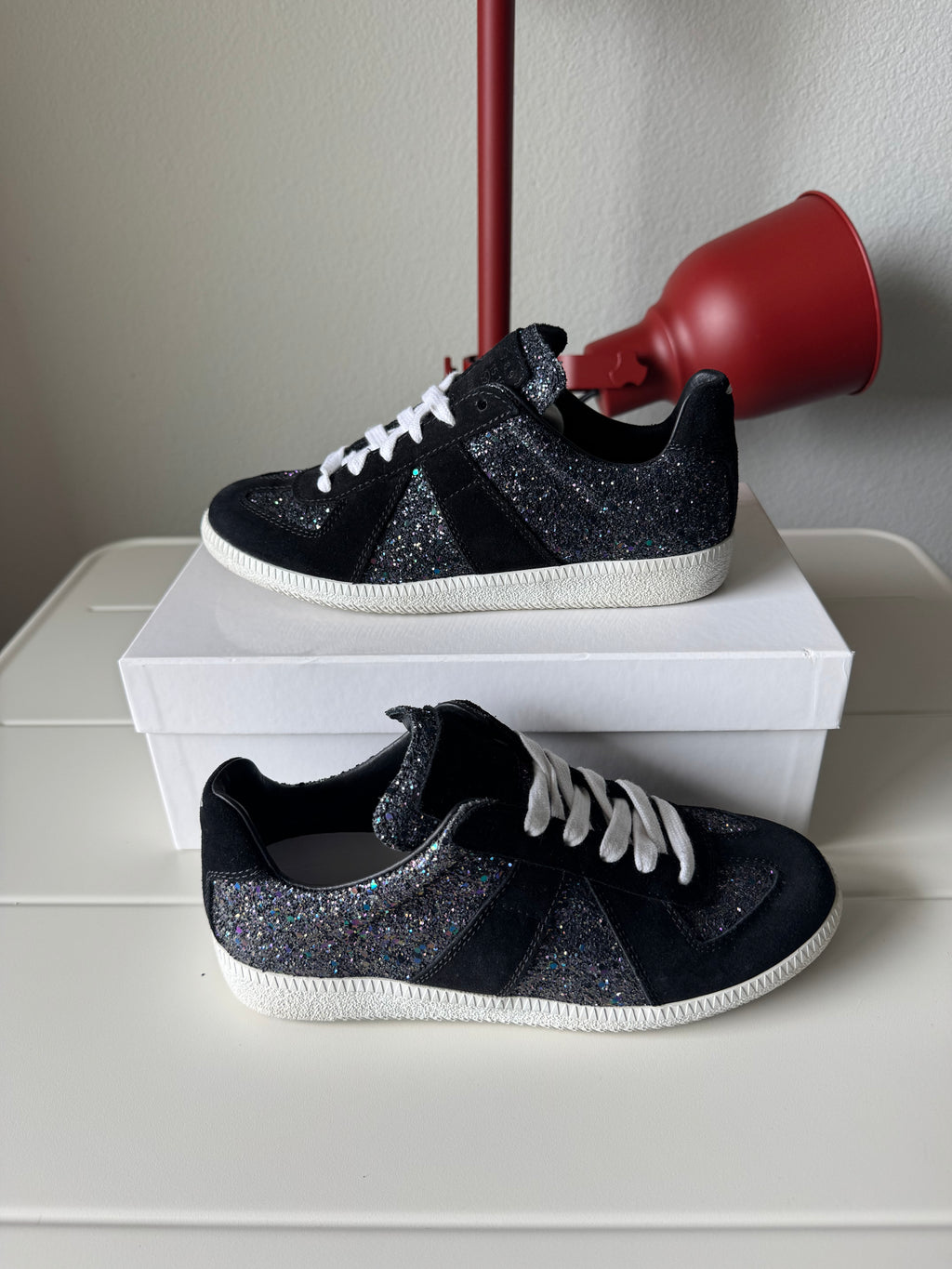 Maison Margiela Women’s Glitter Gats 36/6