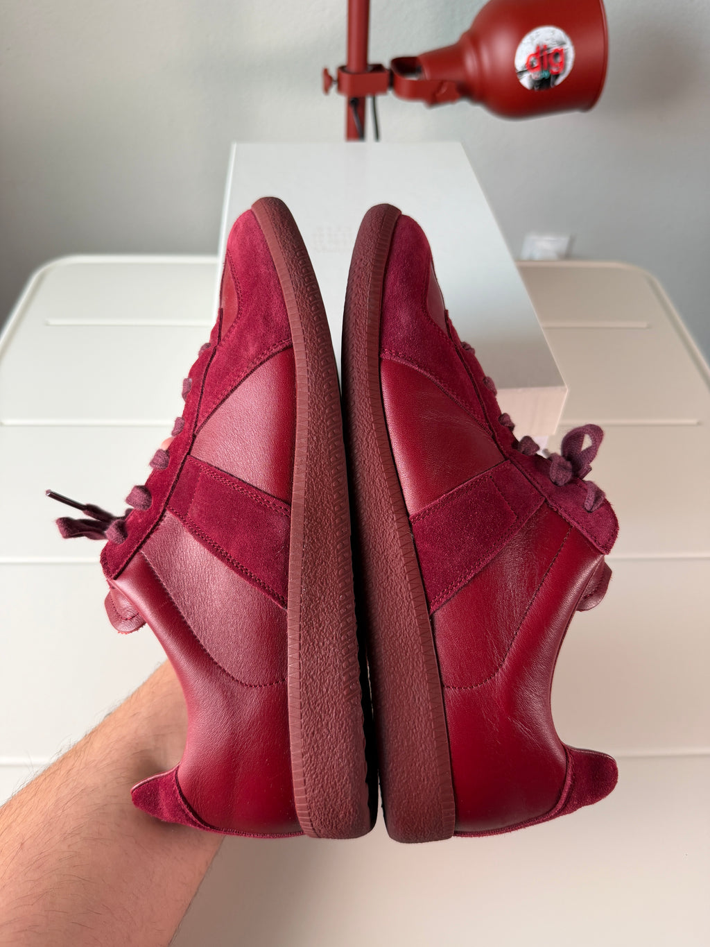 Maison Margiela Wine Red Gats 43/10