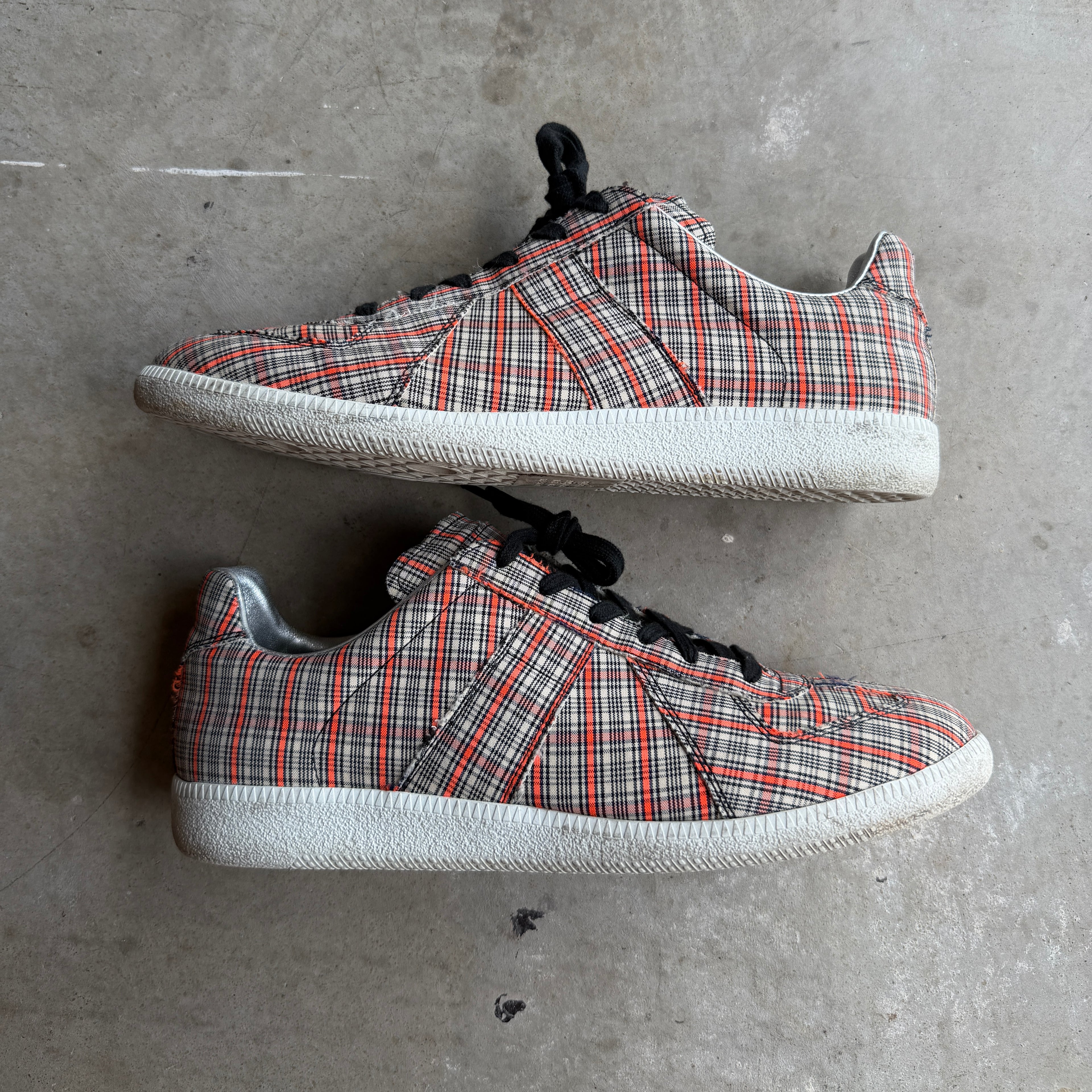 Maison Margiela Red Plaid Gats 44/11