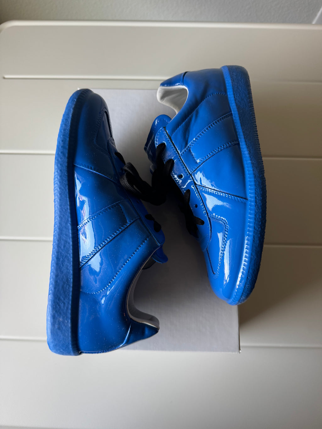 Maison Margiela Women’s Patent Rubber Blue Gats 36/6