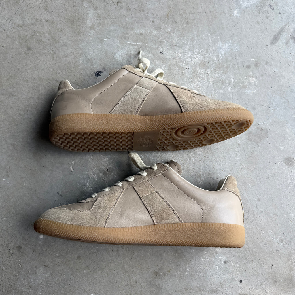 Maison Margiela Beige Gats 42/9