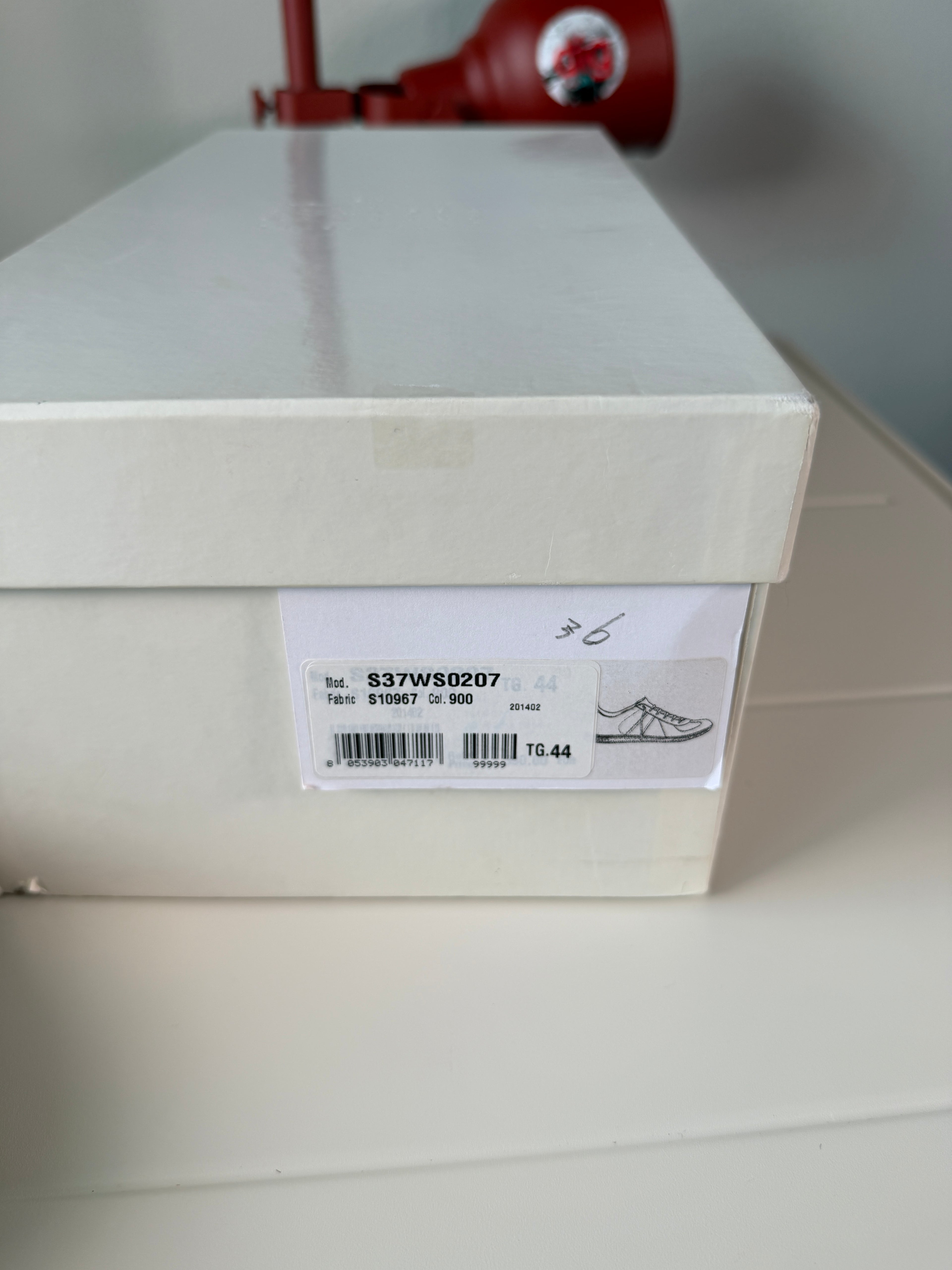 Maison Margiela Black Studded Gats 44/11